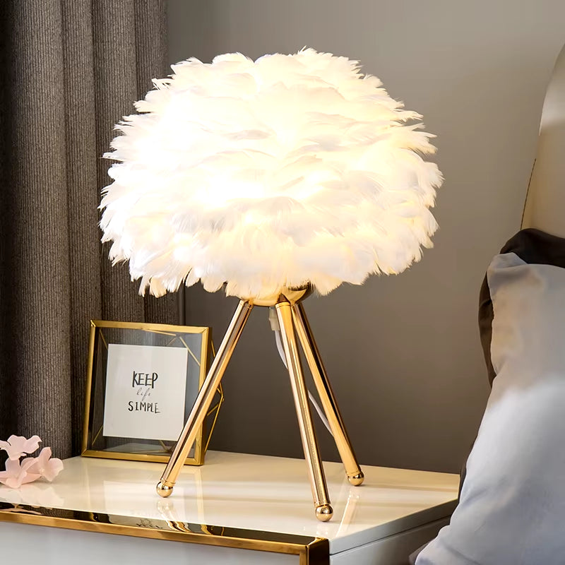 Elegant Feather Bedside Lamp - Modern Romantic Lighting for Home, Coffee Shops, Weddings & Christmas Decor