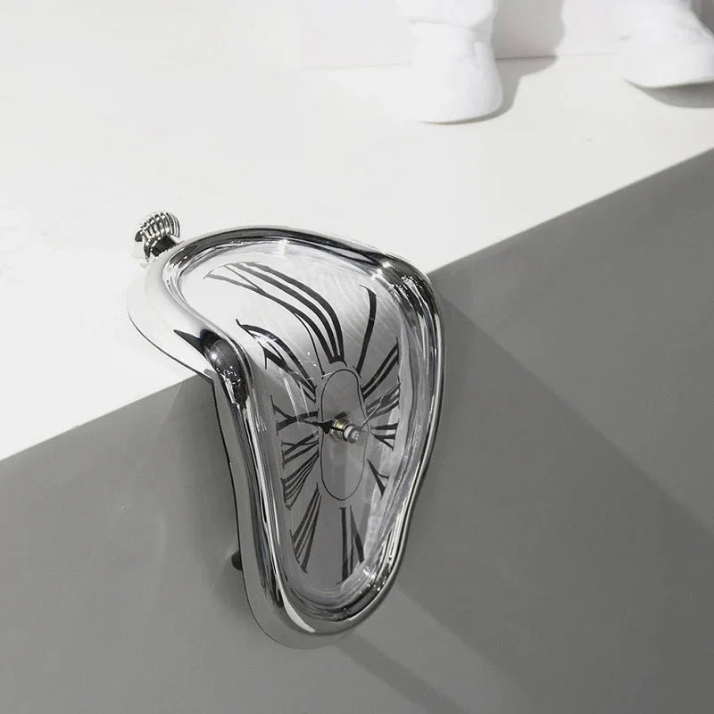DALI Melting Clock in Silver Color