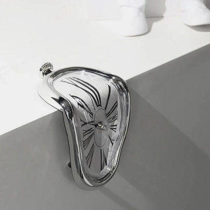 DALI Melting Clock in Silver Color