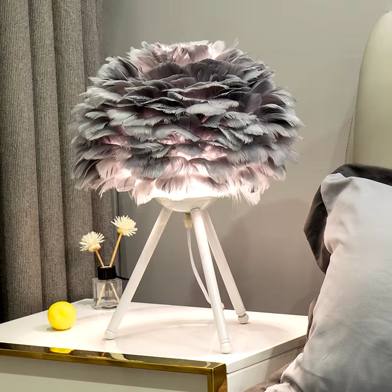 Elegant Feather Bedside Lamp - Modern Romantic Lighting for Home, Coffee Shops, Weddings & Christmas Decor
